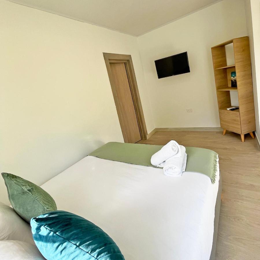 Guest house Zaba House *